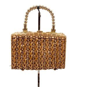 Elegant Woven Handbag with Gold Accents